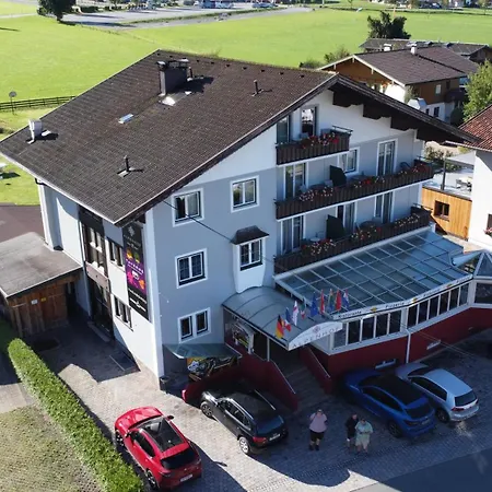 Hotel Alpenhof-3